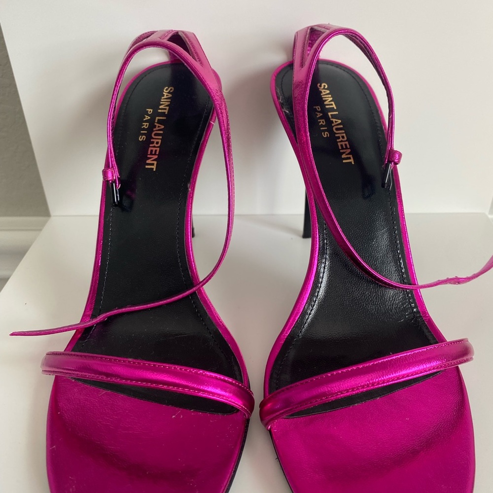Saint Laurent Lexi Sandal - Picture 2 of 4